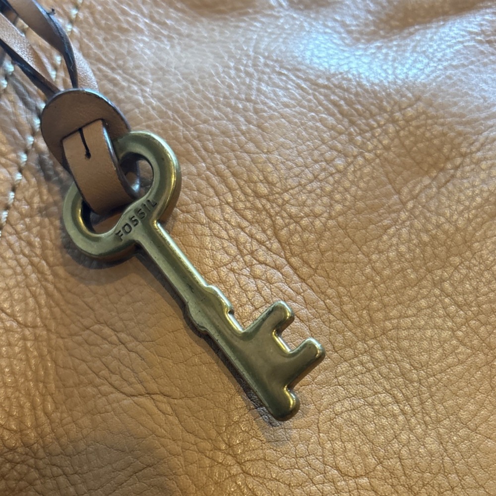 Fossil Tan Crossbody Bag with Zipper Accent, Gold Hardware, Inner Pockets - Picture 7 of 7